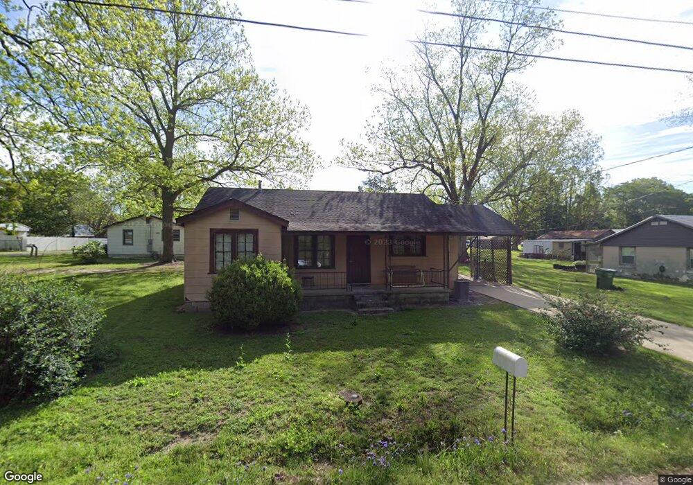 2718 1st St NW, Moultrie, GA 31768 - photo 1