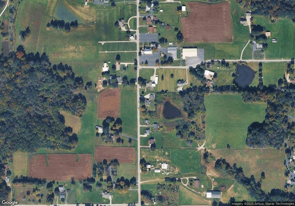 7440 Navilleton Rd, Floyds Knobs, IN 47119 - photo 1