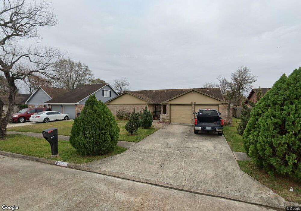 6631 Northleaf Dr, Houston, TX 77086 - photo 1
