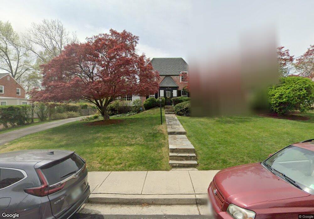 1002 Janneys Ln, Alexandria, VA 22302 - photo 1