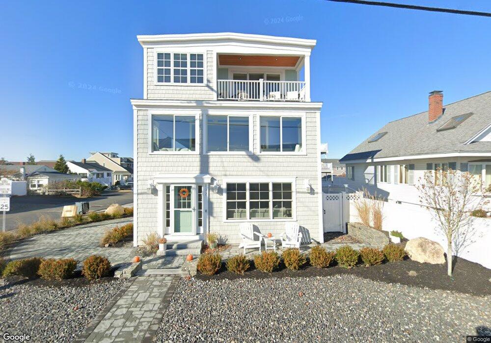 132 Ocean Drive Cor Concord St, Seabrook, NH 03874 - photo 1