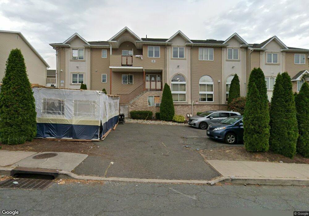 6 Butterman Place, Monsey, NY 10952 - photo 1