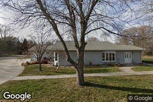 401 N 2nd Ave, Woonsocket, SD 57385