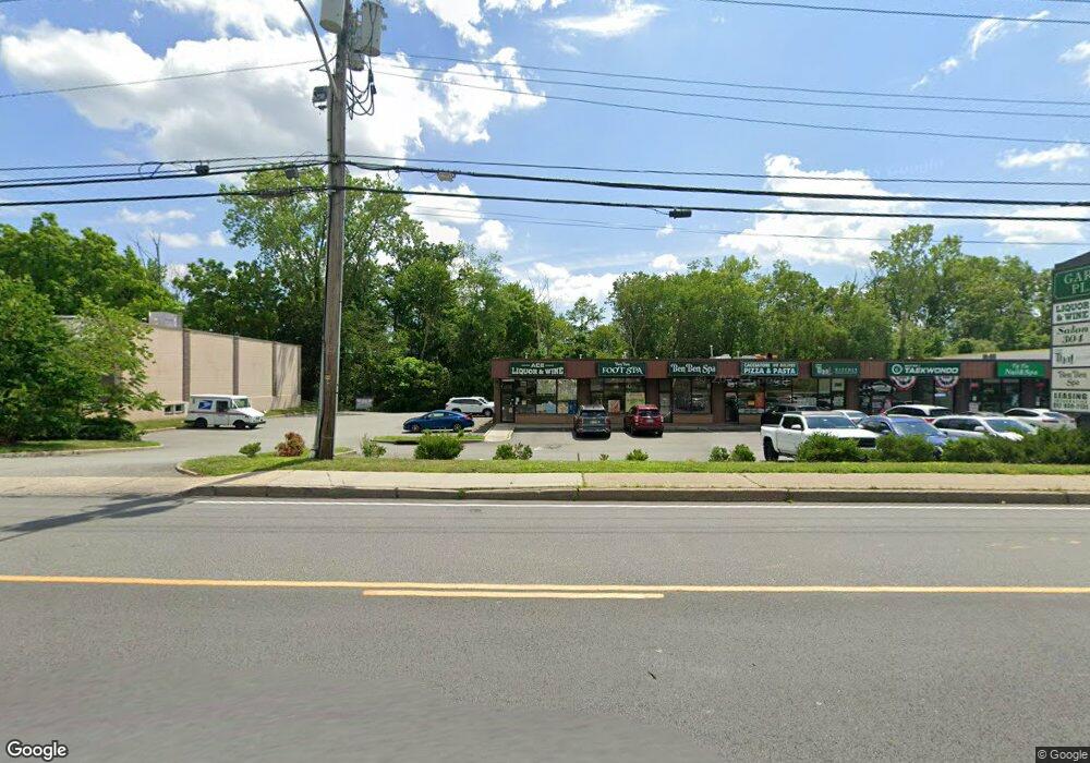 28 N Middletown Rd unit 24, Nanuet, NY 10954 - photo 1