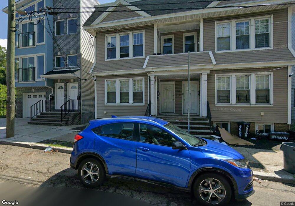 238 Leslie St unit 1R, Newark, NJ 07112 - photo 1