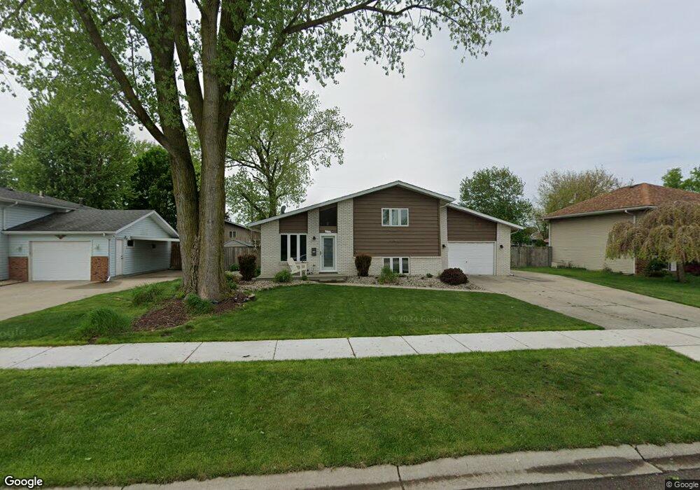 824 N Ernest St, Griffith, IN 46319 - photo 1