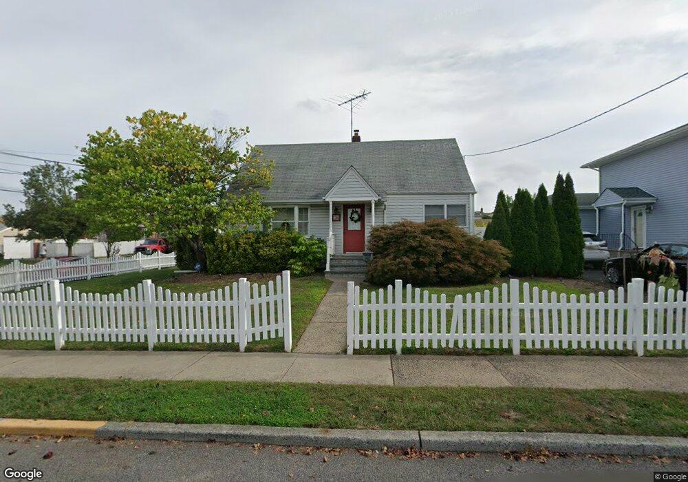 19 Trudy Dr, Lodi, NJ 07644 - photo 1