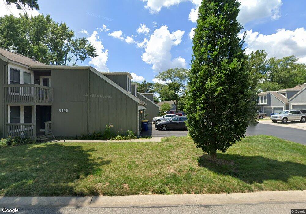 8192 Halsey St, Lenexa, KS 66215 - photo 1