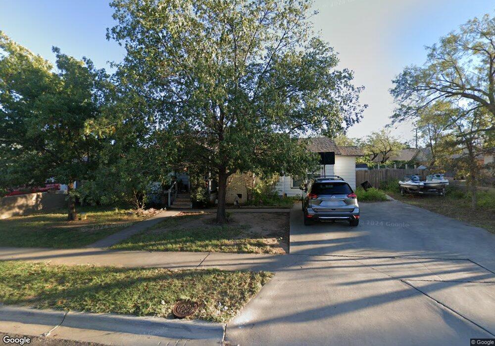 423 Dallas St, Big Spring, TX 79720 - photo 1