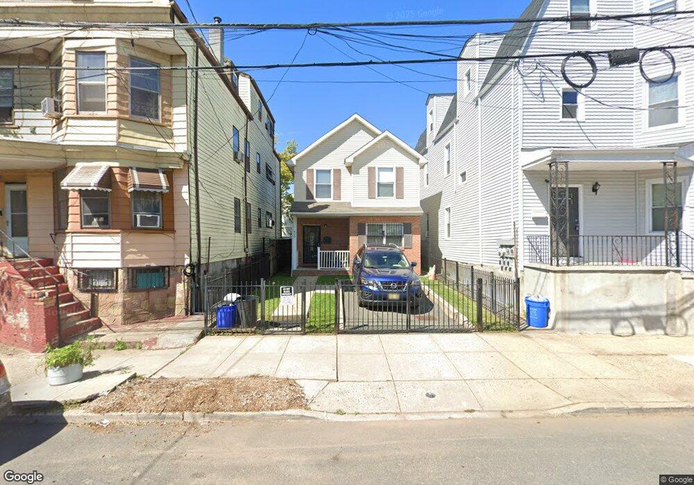 429 S 12th St, Newark, NJ 07103 - photo 1