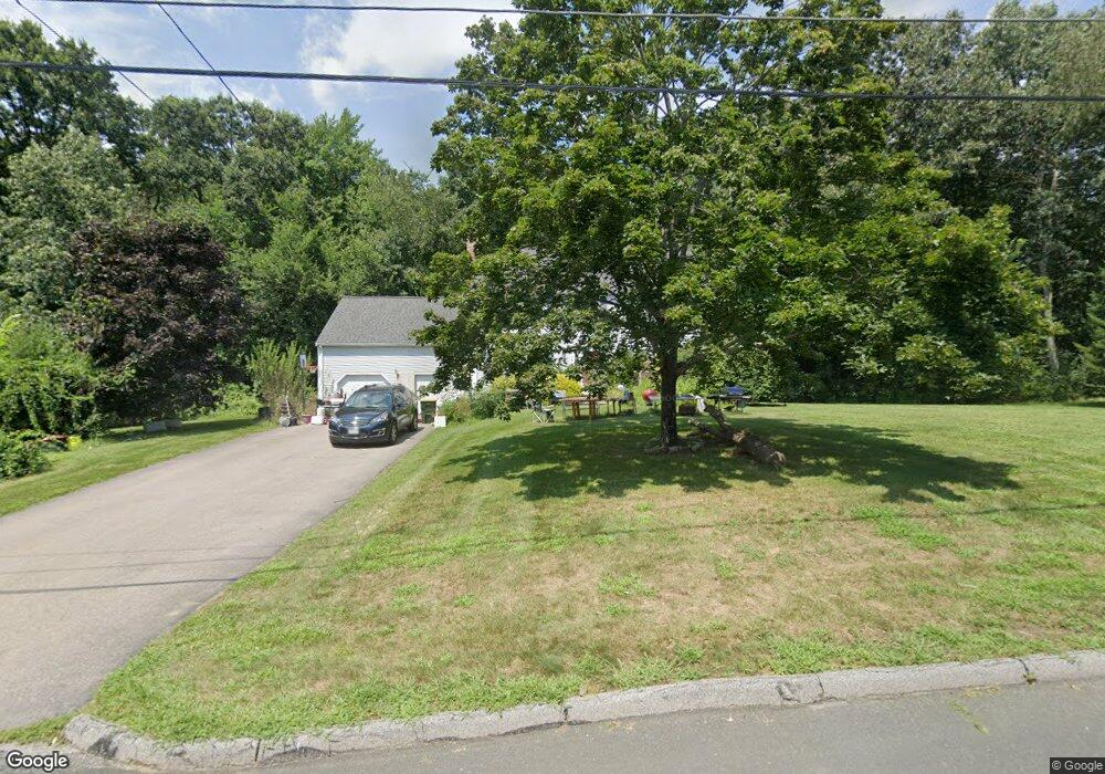 10 Denault Dr, Bellingham, MA 02019 - photo 1