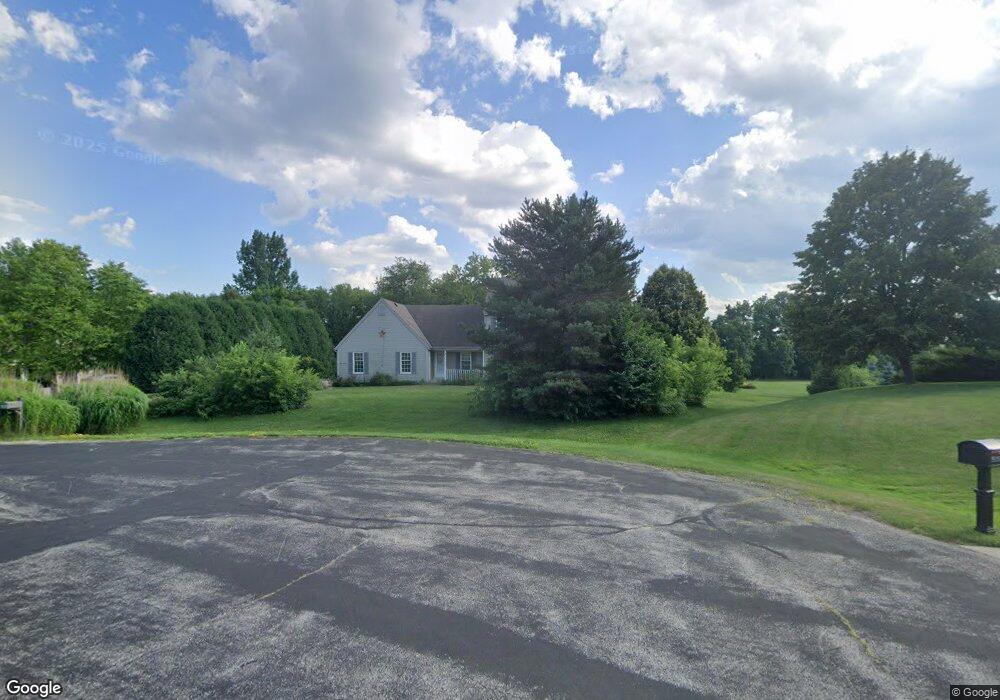 N52W26771 Janet Ct, Pewaukee, WI 53072 - photo 1