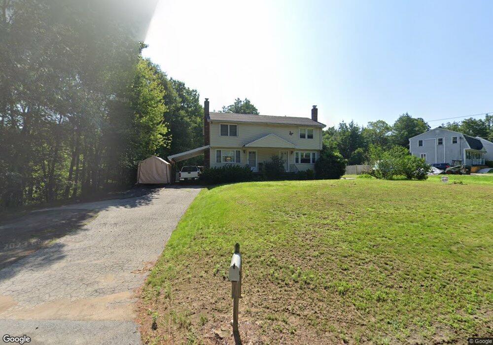 472 N Main St unit 2, Salem, NH 03079 - photo 1