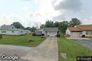 1570 Laurel St, Hamilton, IL 62341