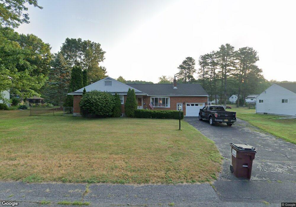 4 Turnstile Dr, Albany, NY 12203 - photo 1