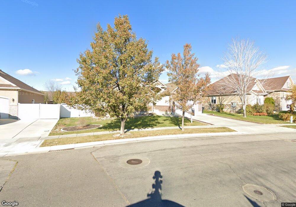 932 W 2010 S, Syracuse, UT 84075 - photo 1