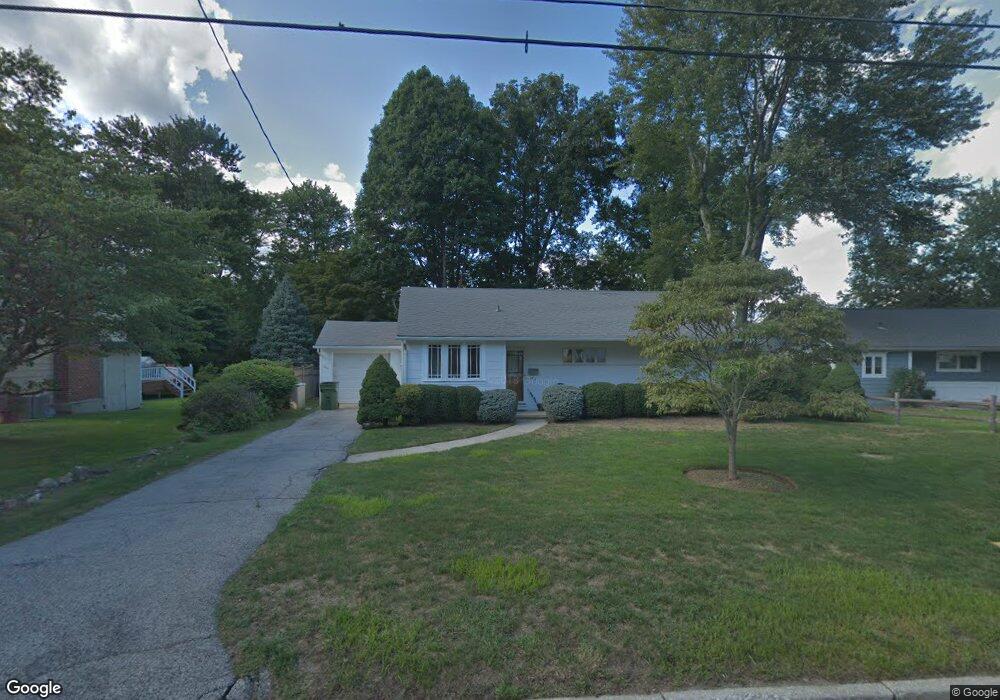 164 Crest Dr, Tarrytown, NY 10591 - photo 1