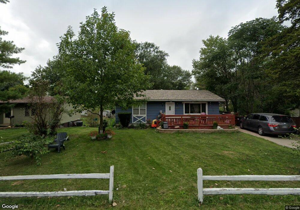 106 N Lincoln St, Osceola, IA 50213 - photo 1