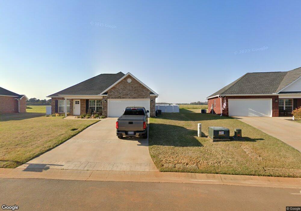 425 Lamplight Dr, Byron, GA 31008 - photo 1