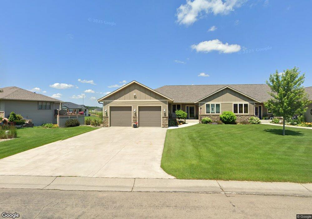 2304 W 9th St, Albert Lea, MN 56007 - photo 1