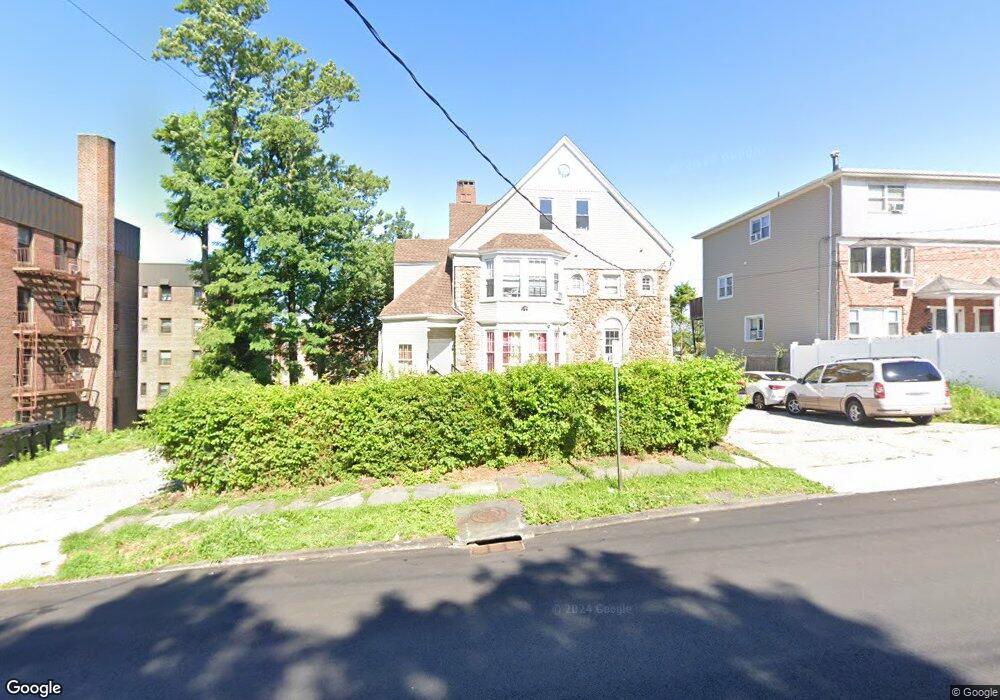 325 N Broadway, Yonkers, NY 10701 - photo 1