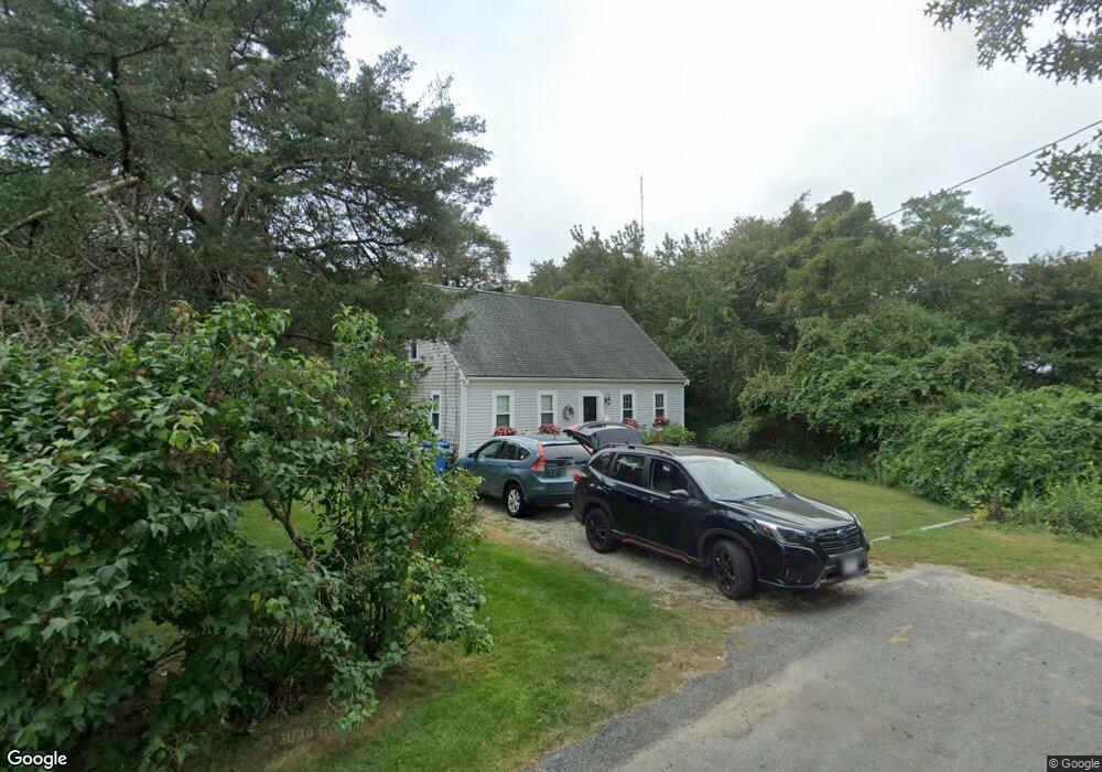 5 Chestnut St, Teaticket, MA 02536 - photo 1