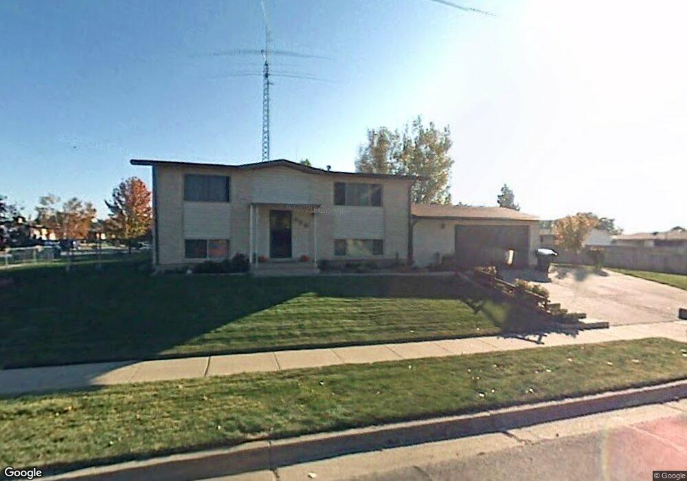 859 W 2550 N, Clearfield, UT 84015 - photo 1