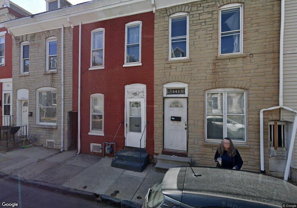 540 Moss St, Reading, PA 19604 - photo 1