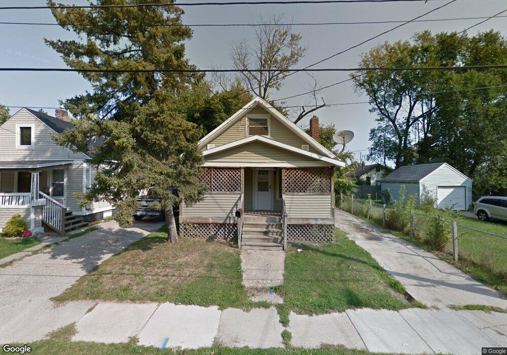 1126 Glenn St, Lansing, MI 48915 - photo 1