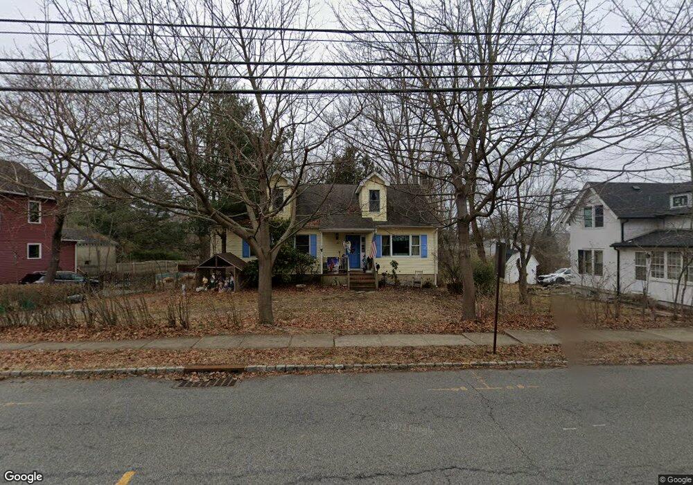 20 1/2 Mountain Ave, Mendham, NJ 07945 - photo 1