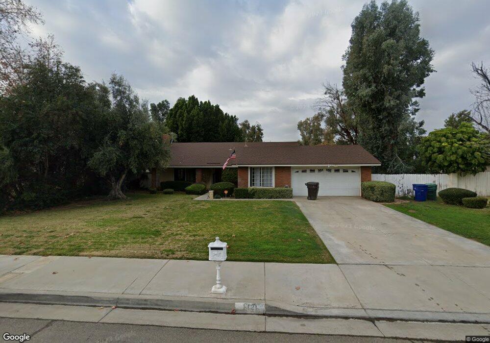 1421 Cedarhill Dr, Riverside, CA 92507 - photo 1