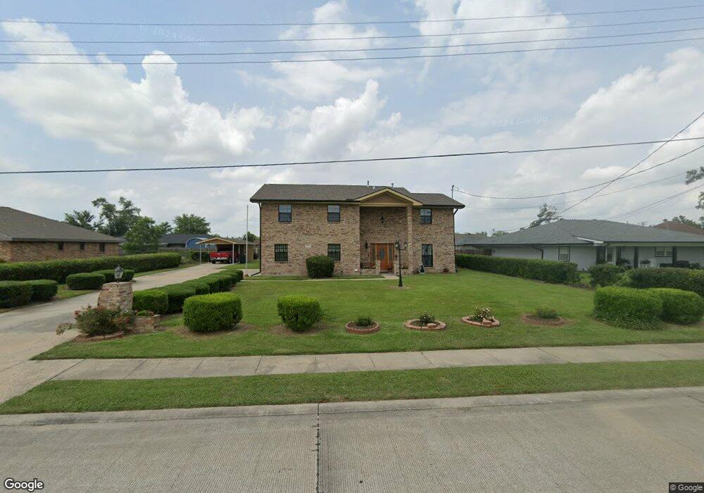 2715 Guy St, Lake Charles, LA 70615 - photo 1