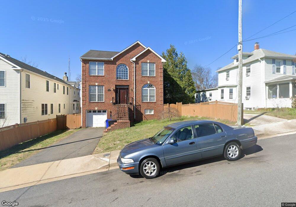 2014 N Dinwiddie St, Arlington, VA 22207 - photo 1
