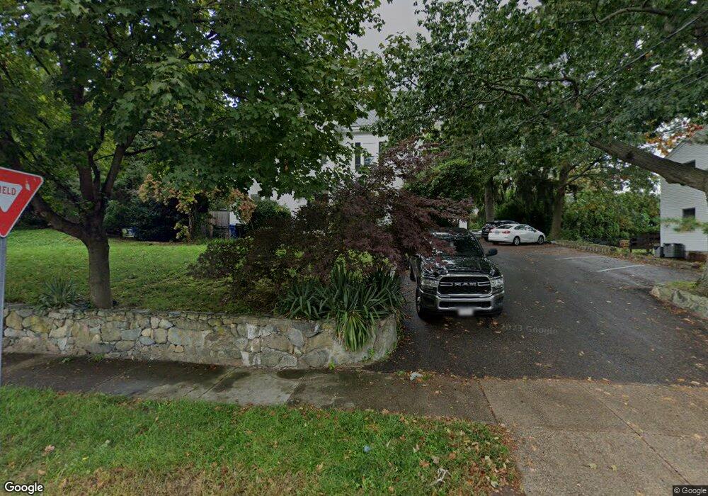 19 Stow St unit 1, Waltham, MA 02453 - photo 1