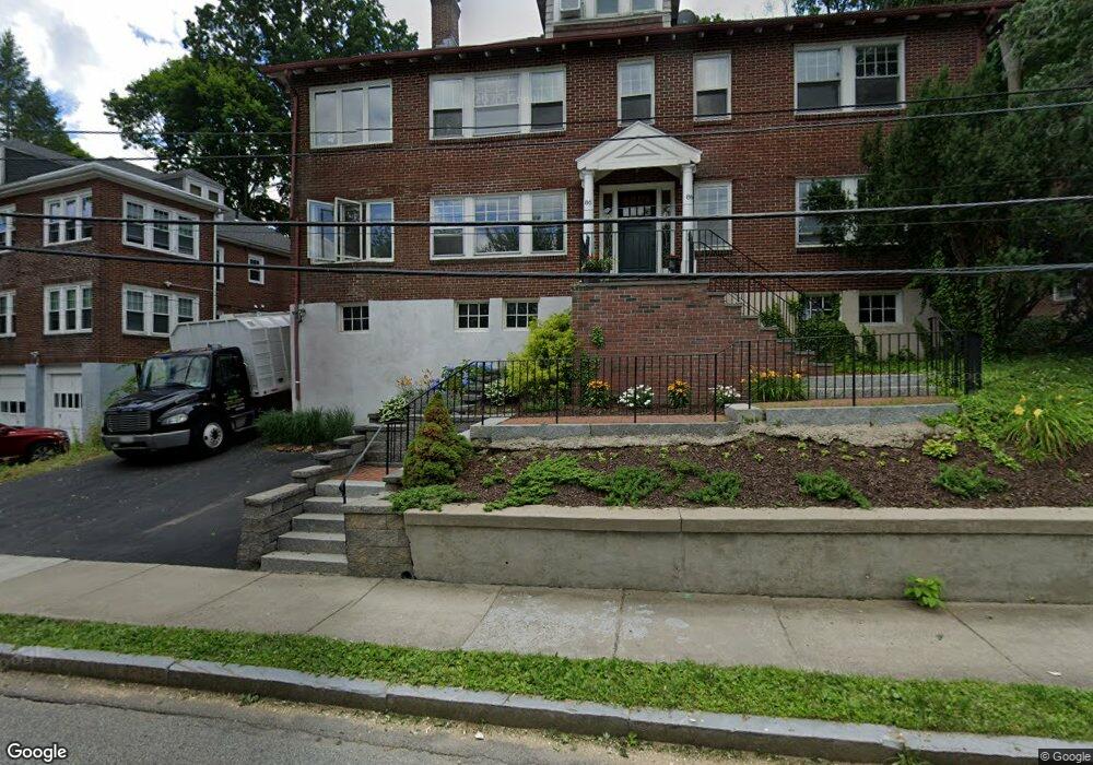 86 Algonquin Rd unit 1, Chestnut Hill, MA 02467 - photo 1