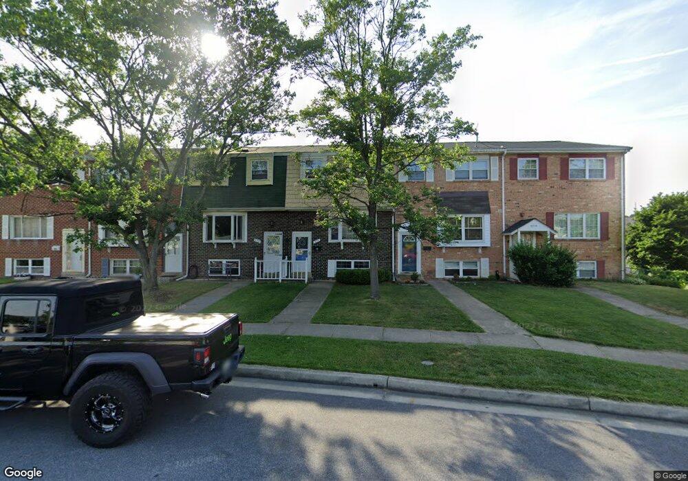 975 Stormont Cir, Halethorpe, MD 21227 - photo 1