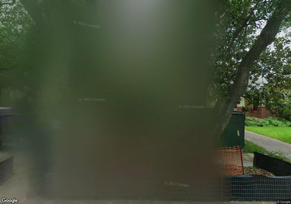 902 Redan St, Houston, TX 77009 - photo 1