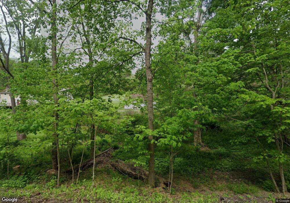 755 Sugar Run Rd, Eighty Four, PA 15330 - photo 1