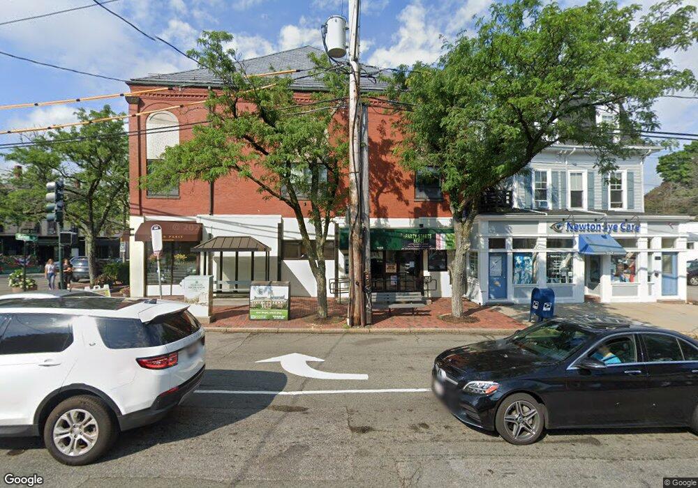 1163 Walnut St unit 5, Newton, MA 02461 - photo 1