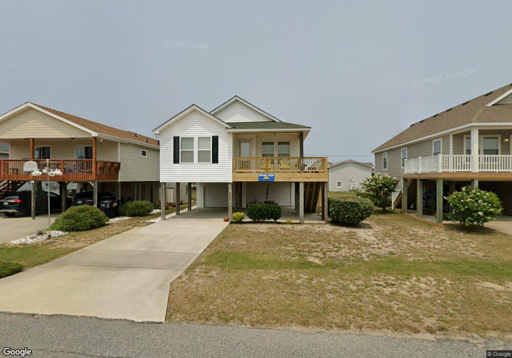 112 Sutton Ave unit 6, Kill Devil Hills, NC 27948 - photo 1