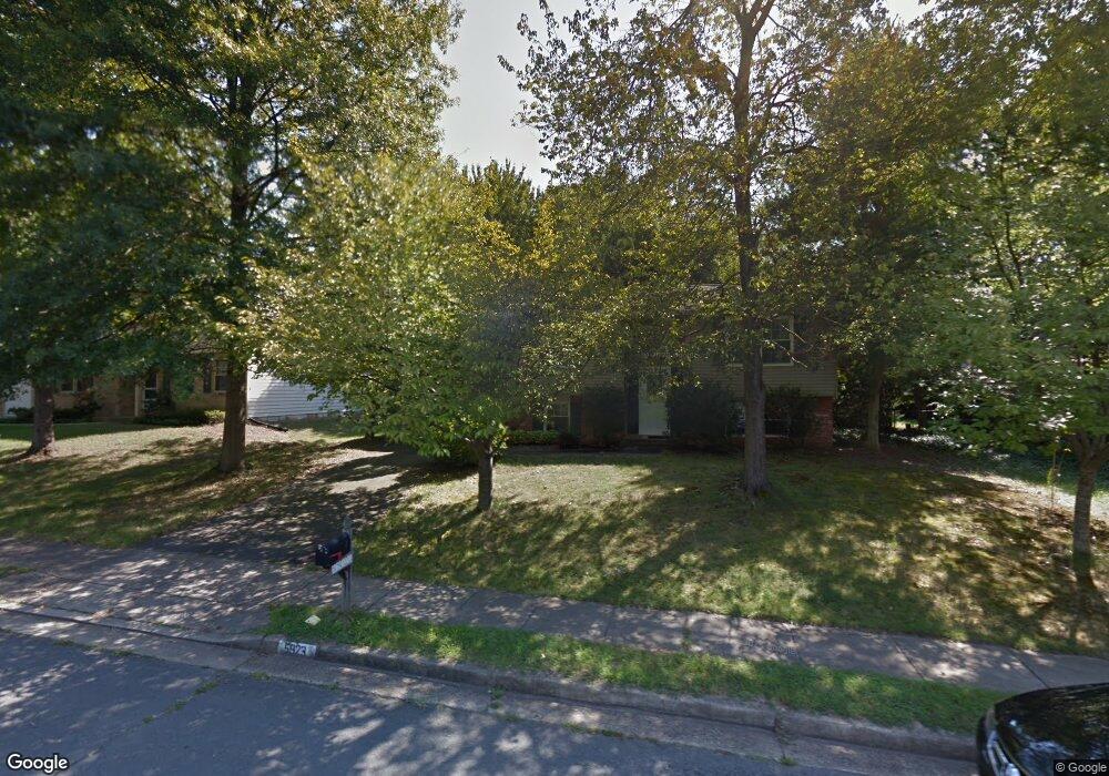 5923 Peregrine Dr, Burke, VA 22015 - photo 1