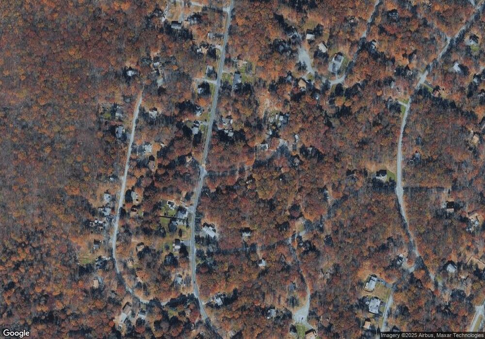 203 Bear Ct, Pine Ridge, PA 18324 - photo 1