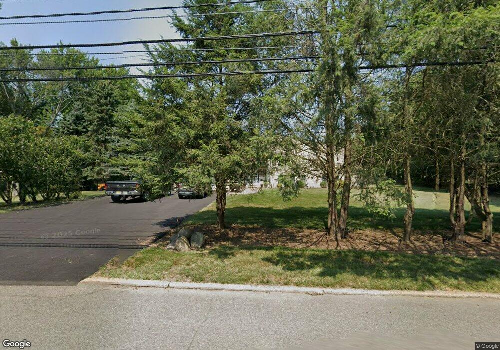 615 Franklin Lakes Rd, Franklin Lakes, NJ 07417 - photo 1