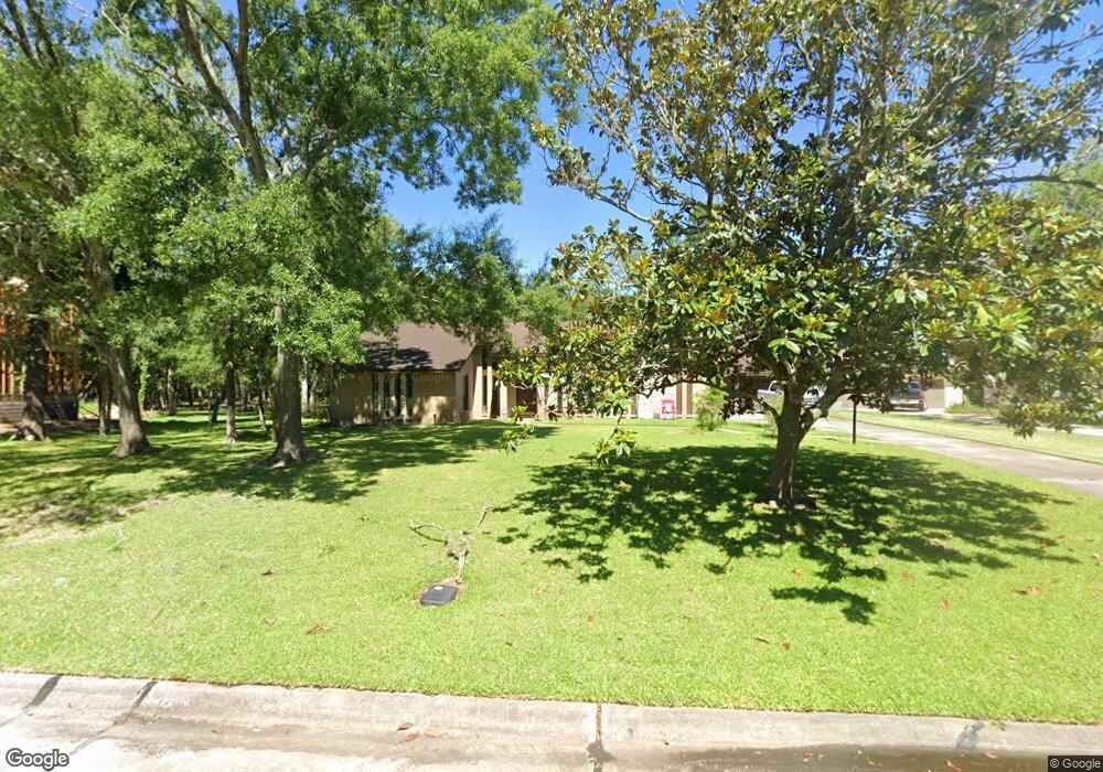 5310 Kingsmill Rd, Friendswood, TX 77546 - photo 1