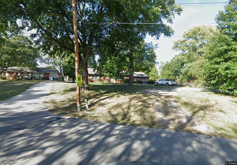 5216 Mcanany Dr, Shawnee, KS 66203 - photo 1