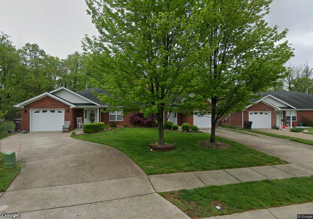 2420 Trinity Run Ct, New Albany, IN 47150 - photo 1