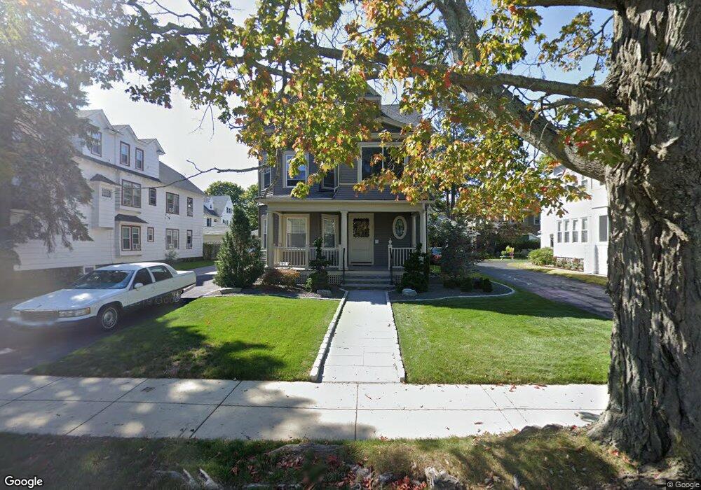 27 Somerset St, Worcester, MA 01609 - photo 1