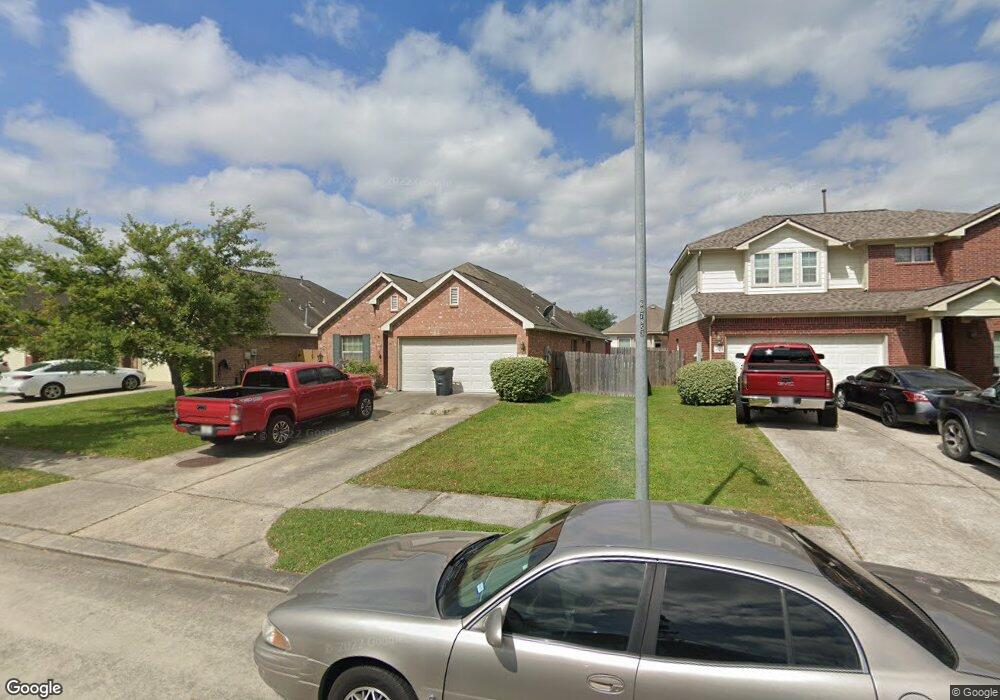 30927 Still Oaks Ln, Spring, TX 77386 - photo 1