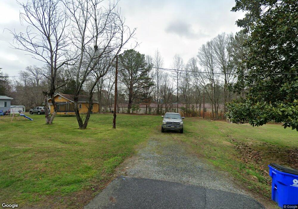 1115 Lee St NE, Siler City, NC 27344 - photo 1