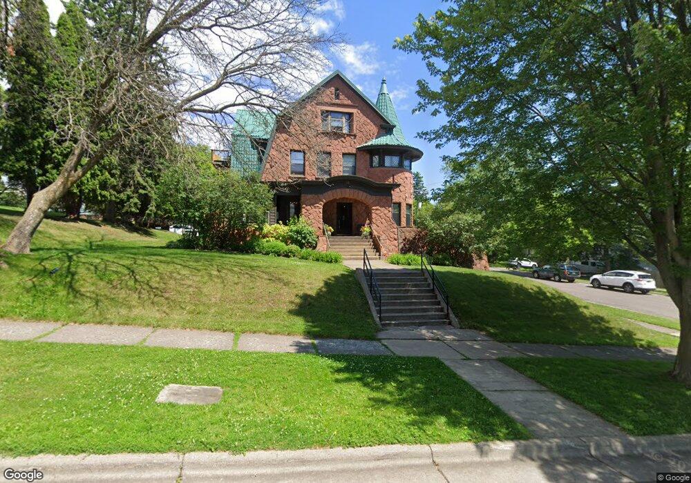 16 S 18th Ave E, Duluth, MN 55812 - photo 1